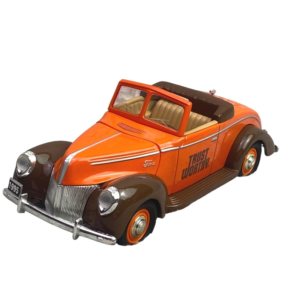 Liberty Classics Bank Car Diecast 1940 Ford Convertible Rumble Seat Ltd Ed‎